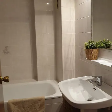 Apartamento Vacacional Costa Dorada Apartment *